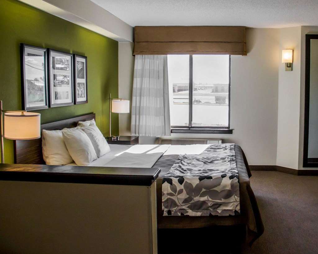 Sleep Inn & Suites Колумбус Номер фото