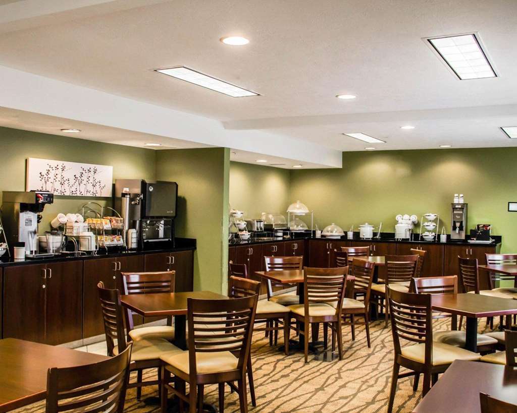 Sleep Inn & Suites Колумбус Ресторан фото