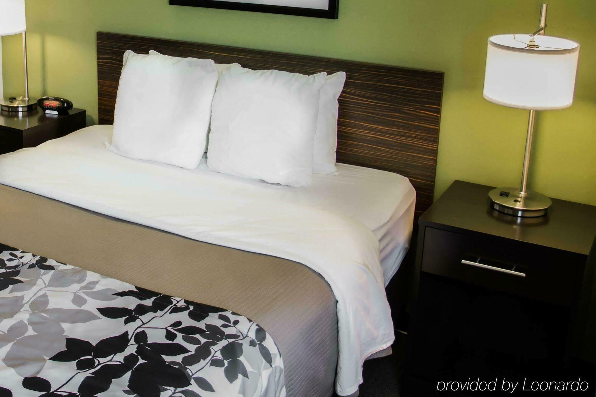 Sleep Inn & Suites Колумбус Экстерьер фото